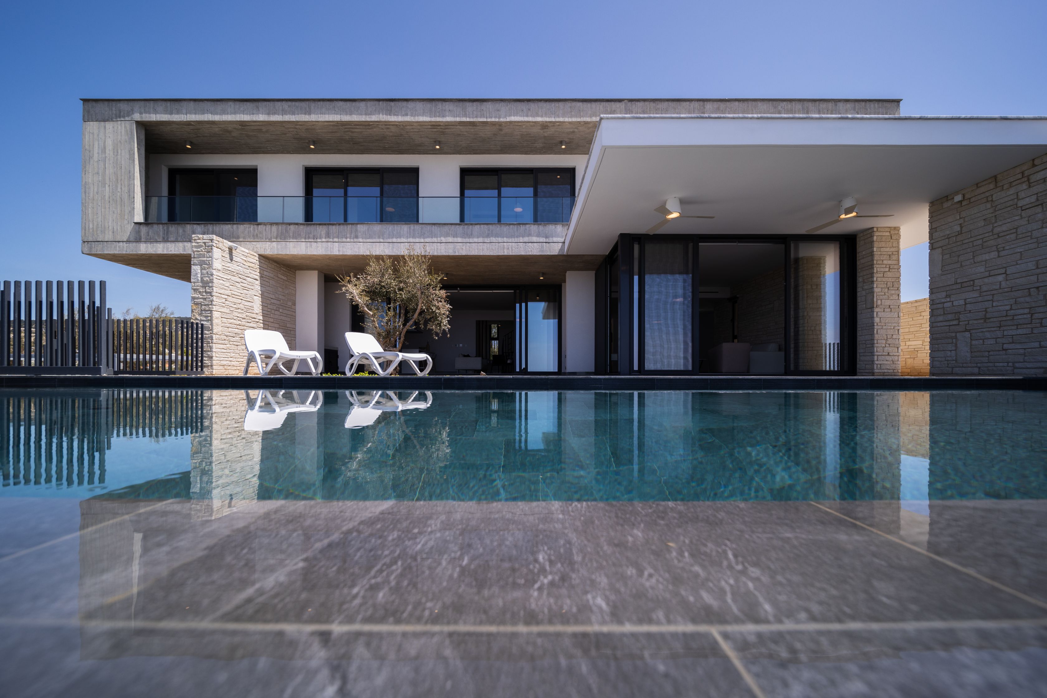 Pearl Sea Caves Villas plot 2